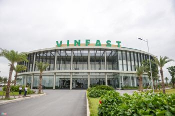TỔ HỢP NHÀ MÁY CÔNG NGHIỆP VINFAST